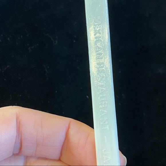 Vintage Lot of 9 60’s-80’s Swizzle Sticks from Indonesia (Jakarta & Nusa Dua) - Picture 16 of 17